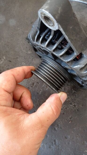 резина на авто: Avtomobil üçün generator kasnağı (multi-rixli) - Tip: Alternator at lalafo.az резина на авто: Avtomobil üçün generator kasnağı (multi-rixli) - Tip: Alternator