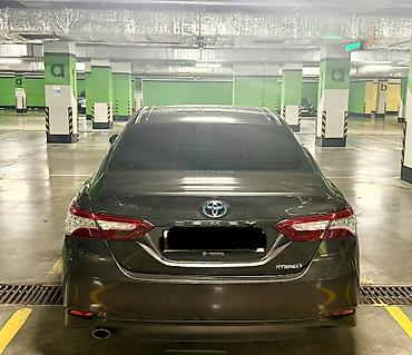 Toyota: Toyota Camry: 2018 г., 2.5 л, Автомат, Гибрид, Седан at lalafo.kg — 6 Toyota: Toyota Camry: 2018 г., 2.5 л, Автомат, Гибрид, Седан — 6
