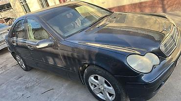 Продажа авто: Mercedes-Benz C-Class: 2003 г., 3.2 л, Автомат, Бензин, Седан — 5