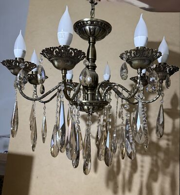 şamdam: Çılçıraq, 8 lampa