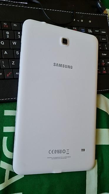 PDA i oprema: Samsung Galaxy Tab (7–8’’) sa zaštitnom futrolom i žičnom mini — 11