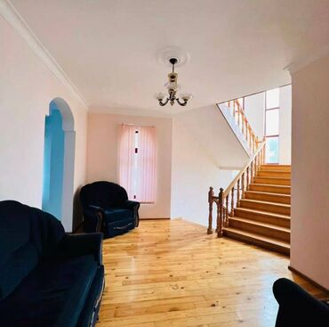 Bağ evlərinin kirayəsi: Bilgəh qəs., 200 kv. m, 4 otaqlı — 24