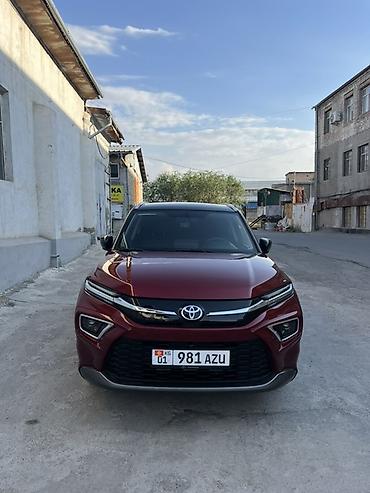 круз купить: Toyota Urban Cruiser: 2023 г., 1.5 л, Автомат, Гибрид, Кроссовер — 2