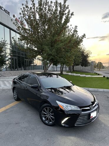 Toyota: Toyota Camry: 2017 г., 2.5 л, Автомат, Бензин, Седан