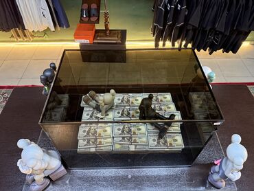 наполнитель для подушек купить: Эксклюзивный дизайнерский стол, выполненный в формате «деньги под