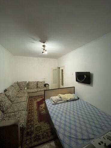 однокомнатная квартира восток 5: 2 комнаты, 58 м², 105 серия, 8 этаж, Старый ремонт