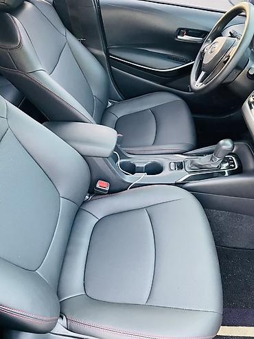 toyota corolla коробка: Toyota Corolla: 2021 г., 1.8 л, Вариатор, Гибрид, Седан — 6