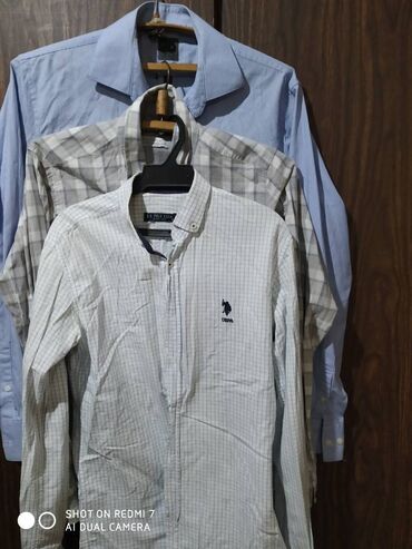 Рубашки: Мужская одежда б/у: рубашки, футболки, безрукавка, олимпийки. от — 9