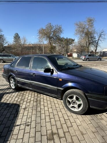 Volkswagen: Volkswagen Passat: 1992 г., 1.8 л, Механика, Бензин, Седан — 6