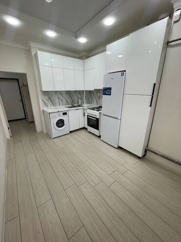 снять квартиру в частном секторе: 1 бөлмө, 42 кв. м, Элитка, 2 кабат, Евроремонт