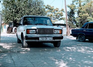 naxcivan masin elanları 075: VAZ (LADA) 2107: 1.6 l | 1999 il 170000 km Sedan