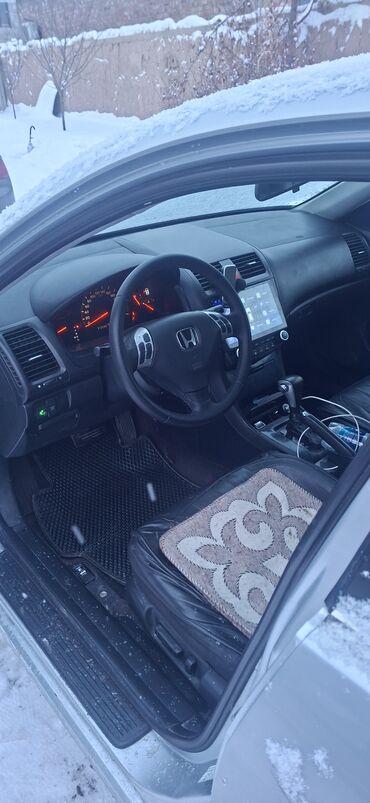 Honda: Honda Accord: 2003 г., 2.4 л, Автомат, Бензин, Седан — 15