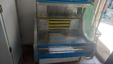 kolbasa uzluyu: Soyuduculu vitrin . Qiyməti razılaşma yolu ilə — 3