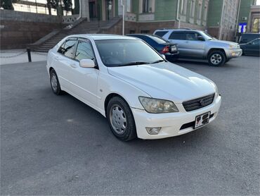 ош ласети: Toyota Altezza: 2002 г., 2 л, Автомат, Бензин, Седан