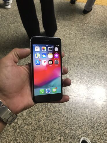 mp4 yüklə: IPhone 6, 16 GB, Desert Titanium