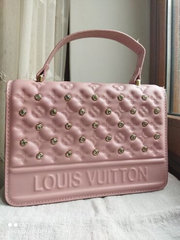 uzun pencekler: 1ce defe istifade olunub. yeni kimidir. ciziqi sokuyu yoxdur. cox