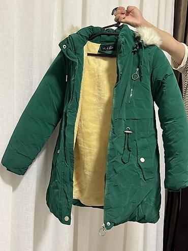 son model donlar: Kurtka, Qız üçün, 10 - 12 yaş — 2
