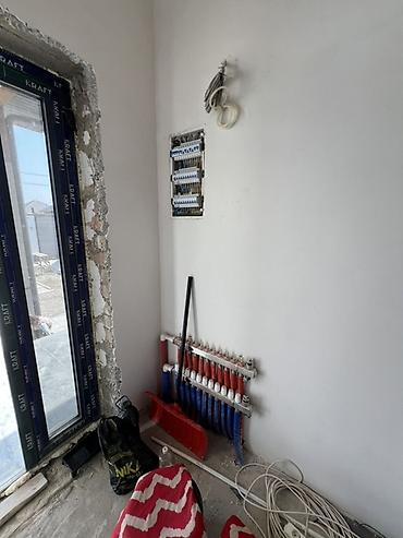 Продажа коттеджей и домов: 🏡 Продаётся дом (white box) в ж/м Рухий Мурас-2 📍 Участок: 4,2 сотки — 13