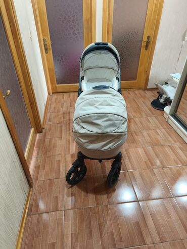 Əkizlər üçün arabalar: Əkizlər üçün araba, Bebeto, İşlənmiş, Ünvandan götürmə -da lalafo.az — 4 Əkizlər üçün arabalar: Əkizlər üçün araba, Bebeto, İşlənmiş, Ünvandan götürmə — 4