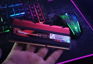 komputer kasasi: Operativ yaddaş (RAM) G.SKILL, 4 GB, 2400 Mhz, DDR3, PC üçün