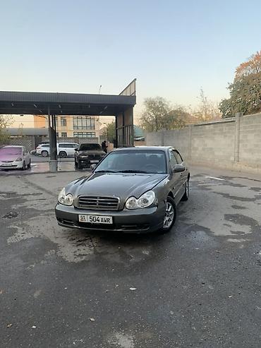 hyundai sonata 2004: Hyundai Sonata: 2001 г., Бензин, Седан — 2