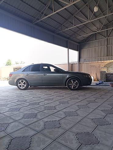maşın 09: Hyundai Sonata: 3.3 l | 2005 il Sedan — 8