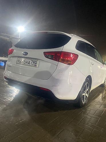 Kia: Kia Ceed: 2016 г., 1.6 л, Автомат, Бензин, Хэтчбэк — 5