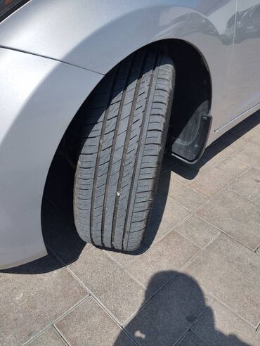 Hyundai: Hyundai Elantra: 2 l | 2014 il Sedan — 15