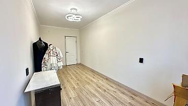 Продажа квартир: 3 комнаты, 55 м², Восток-5 мкр Индивидуалка, 5 этаж, Евроремонт — 9