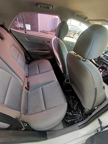 машина ока: Kia Morning: 2019 г., 1 л, Автомат, Газ, Хэтчбэк — 10