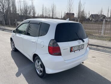 honda fit гибрид: Honda Fit: 2005 г., 1.3 л, Вариатор, Бензин, Хэтчбэк