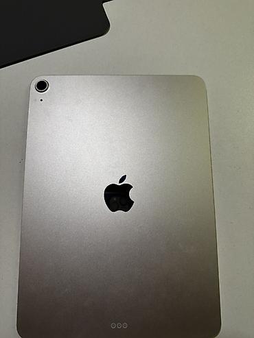 iphon air: Планшет, Apple, память 256 ГБ, 10" - 11", Wi-Fi, Б/у, Классический цвет - Золотой — 1