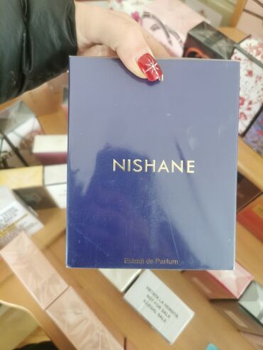 essence karmin: Unisex perfume, Nishane, Original