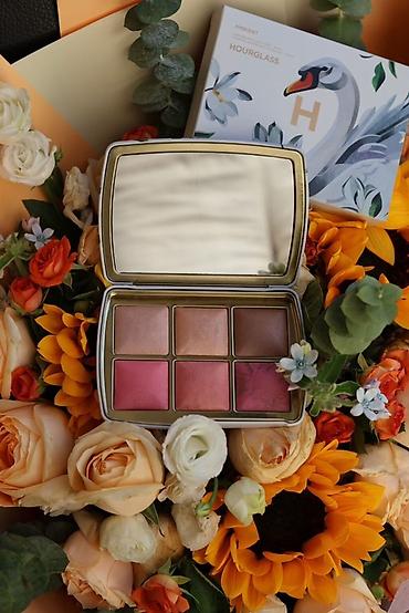 Декор и интерьер: Hourglass Ambient Lighting Edit – лимитированные палетки и набор — 4