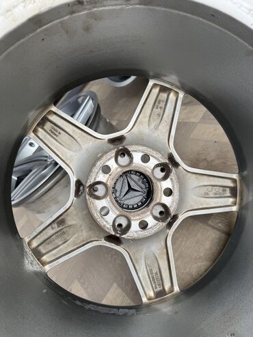 Диски: Литые Диски R 18 AMG, Комплект, отверстий - 5, Б/у — 11