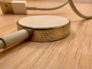Акылдуу сааттар: Продаю оригинальную зарядку от часов apple watch stainless steel, со — 4