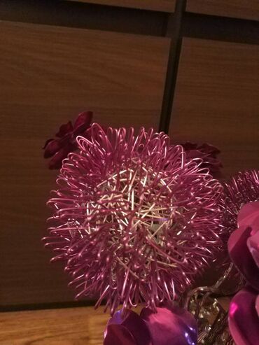 Рабочие настольные лампы: Продаю Светильник, в виде вазы с цветами. Светильник полностью — 5