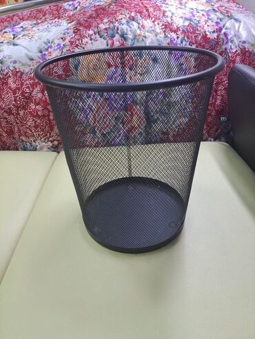 Оборудование для красоты и эстетики: Metal torlu zibil qutusu - Material: möhkəm metal karkas, incə torlu