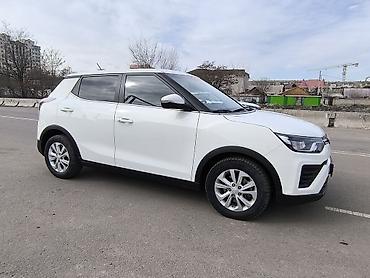 электромобиль кроссовер: Ssangyong Tivoli: 2019 г., 1.6 л, Автомат, Дизель, Кроссовер — 3