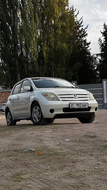 ion машина: Toyota Ist: 2003 г., Автомат, Бензин, Хэтчбэк — 3