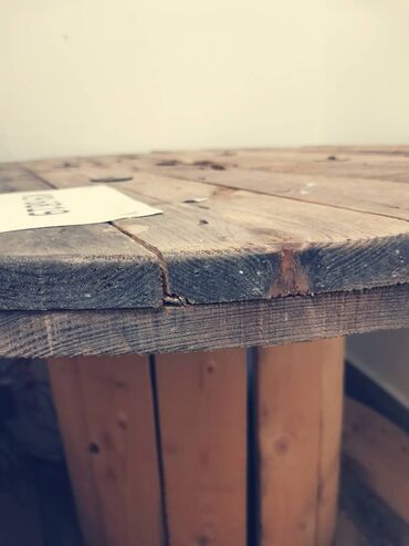 stol i klupe na rasklapanje: Drveni kotur od kablova kao sto prečnik 89 cm debljina 4 cm visina