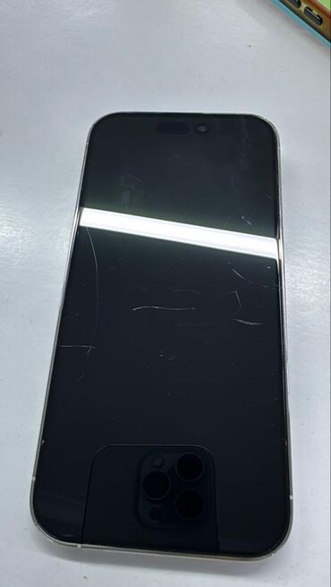 кейс для пк: IPhone 14 Pro, Колдонулган, 256 ГБ, Ак, Заряддоочу түзүлүш, Коргоочу айнек, Каптама, 100 %