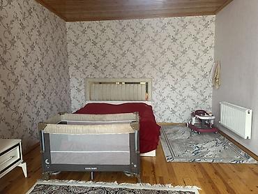 sekide ipoteka evler: Satışa təklif olunur: həyət evi - Həyətyanı sahə: Tamamilə daşla — 7