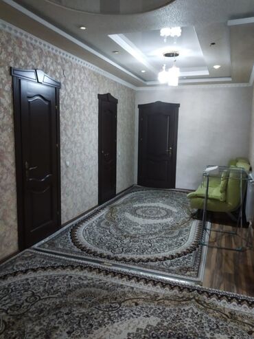квартира беруучулор: 2 бөлмө, Кыймылсыз мүлк агенттиги, Чогуу жашоосу жок, Толугу менен эмереги бар