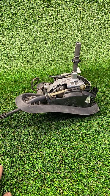 Другие детали для мотора: Селектор акпп Bmw 3-Series E46 Марка: BMW Модель: 3-Series Кузов: E46 — 5