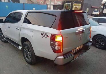Digər baqaj aksesuarları: Mitsubishi L 200 üçün baqajlar satılır . Baqajların hər biri yenidir — 18