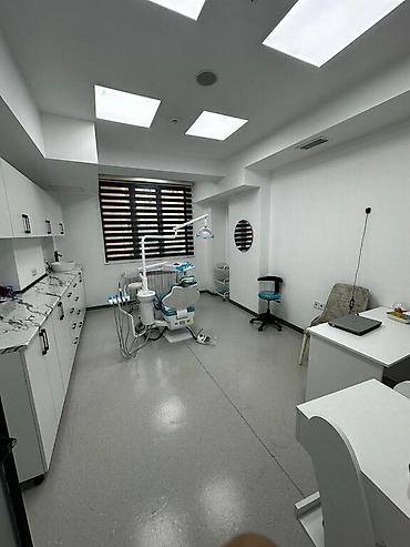 caravan satışı: Satılır obyekt 350 m², Elmlər Akademiyası m. 1 200 000 AZN 350 m² — 10