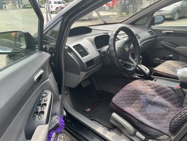 Honda: Honda Civic: 2009 г., 1.8 л, Автомат, Бензин, Седан — 9
