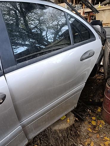 Задняя левая дверь для mercedes Benz w203 at lalafo.kg Задняя левая дверь для mercedes Benz w203