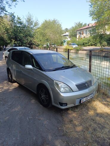 срочно продаю тойота: Toyota Opa: 2002 г., 1.8 л, Автоматические, Газ, Хэтчбэк